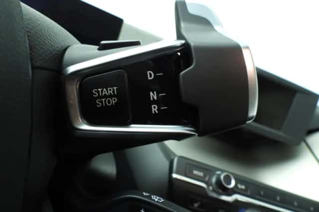 BMW i3 (2016) thumbnail 16