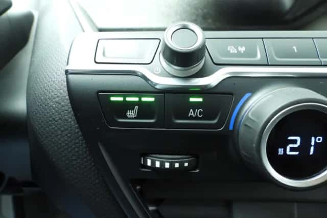 BMW i3 (2016) thumbnail 24