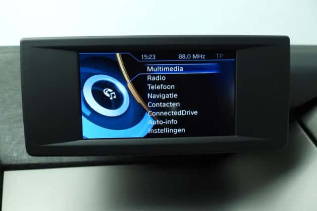 BMW i3 (2016) thumbnail 26