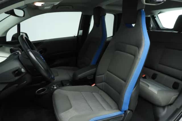 BMW i3 (2016) thumbnail 7