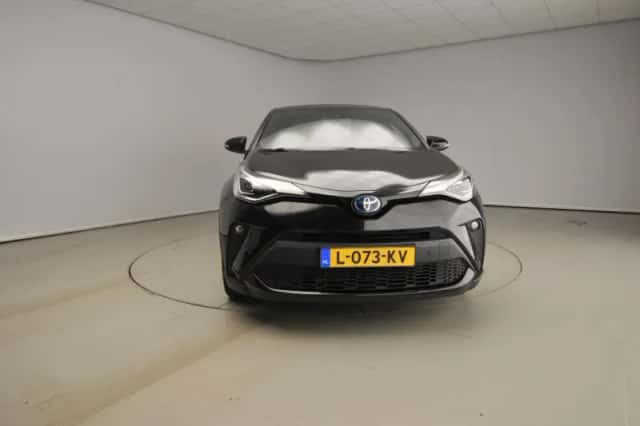 Toyota C-HR (2020) thumbnail 5