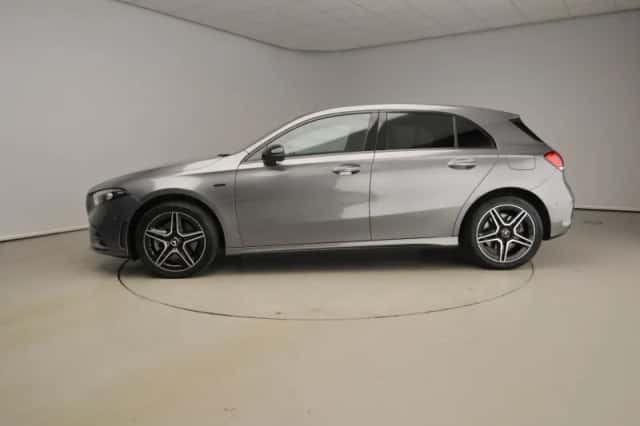 Mercedes-Benz A-Klasse (2021) thumbnail 3