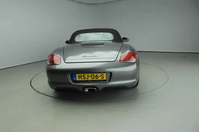 Porsche Boxster (2010) thumbnail 23