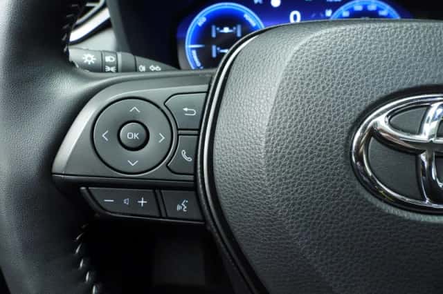 Toyota RAV4 (2024) thumbnail 13