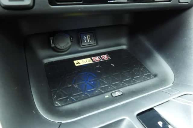 Toyota RAV4 (2024) thumbnail 32