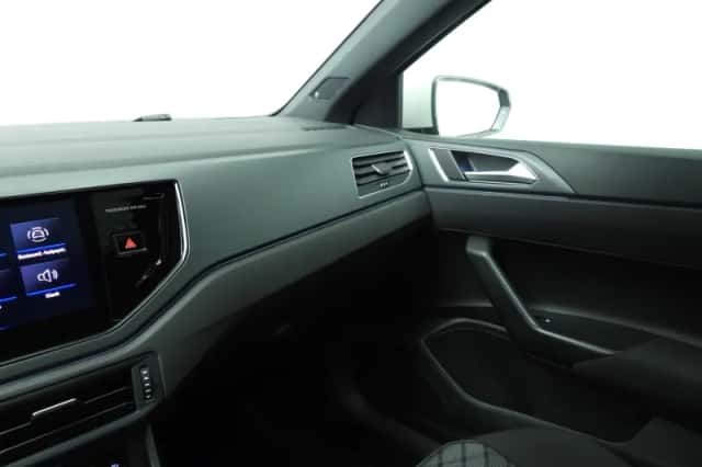 Volkswagen Polo (2022) thumbnail 41