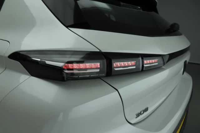 Peugeot 308 (2022) thumbnail 23