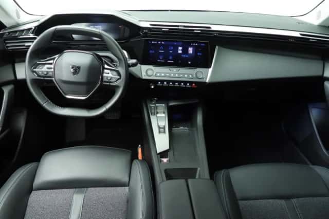 Peugeot 308 (2022) thumbnail 7
