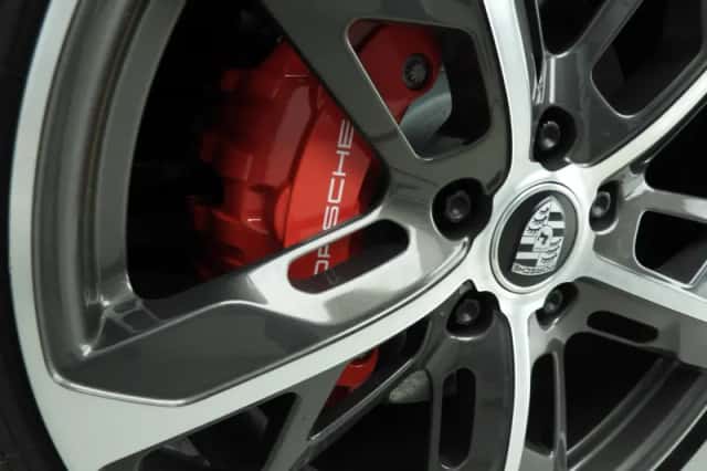 Porsche Taycan (2022) thumbnail 49