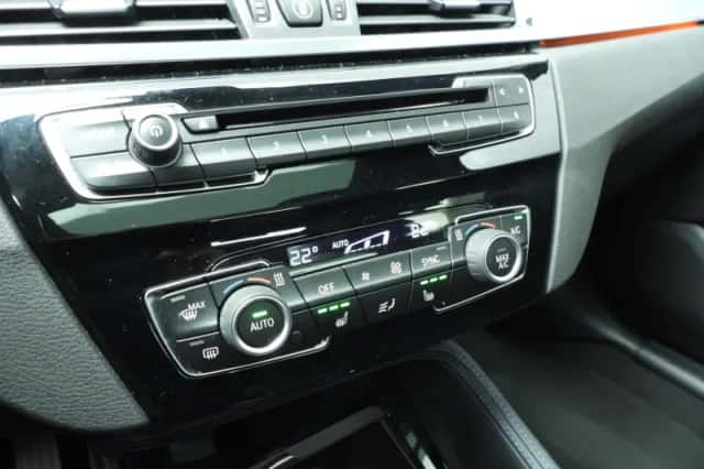 BMW X1 (2018) thumbnail 15