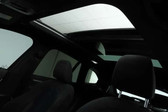 BMW X1 (2018) thumbnail 30