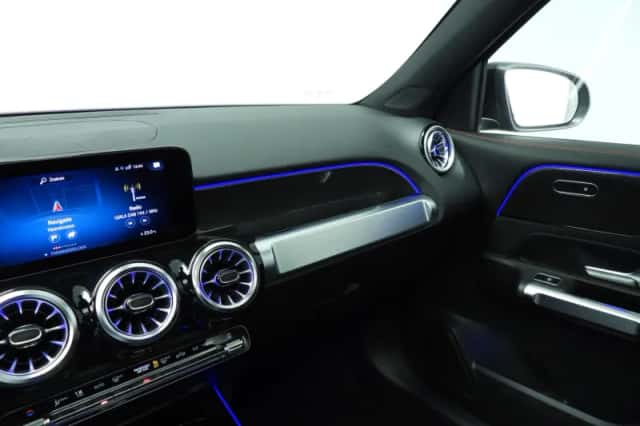 Mercedes-Benz GLB-Klasse (2023) thumbnail 23