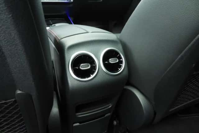Mercedes-Benz GLB-Klasse (2023) thumbnail 37