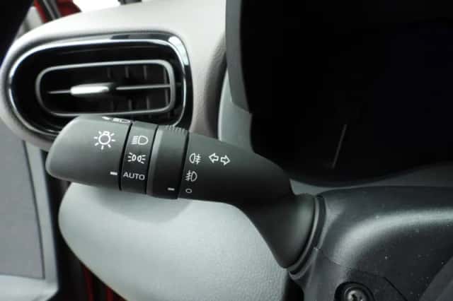 Toyota Yaris Cross (2024) thumbnail 22