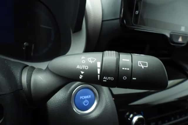 Toyota Yaris Cross (2024) thumbnail 23