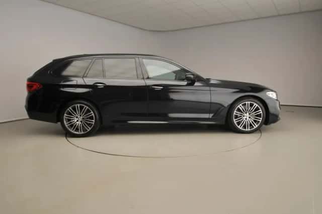 BMW 5-Serie (2018) thumbnail 4