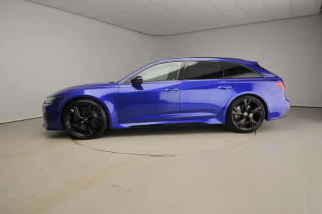 Audi RS6 (2022) thumbnail 2