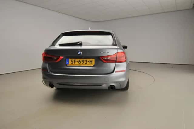 BMW 5-Serie (2018) thumbnail 3