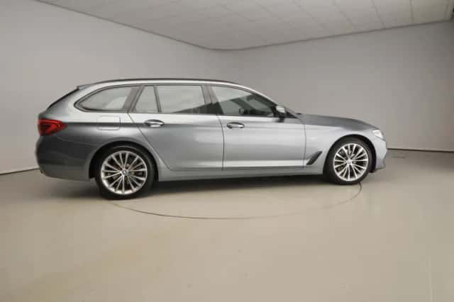 BMW 5-Serie (2018) thumbnail 4