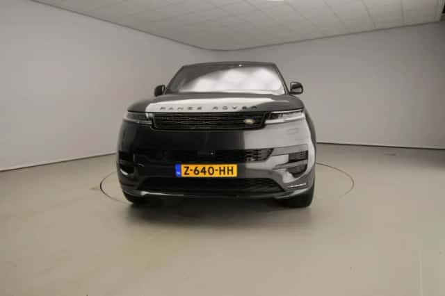 Land Rover Range Rover Sport (2023) thumbnail 5