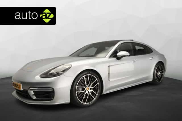 Porsche Panamera (2024) thumbnail 1
