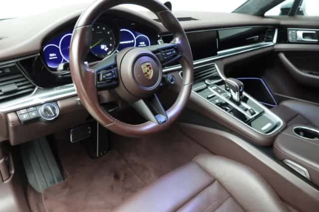 Porsche Panamera (2024) thumbnail 5