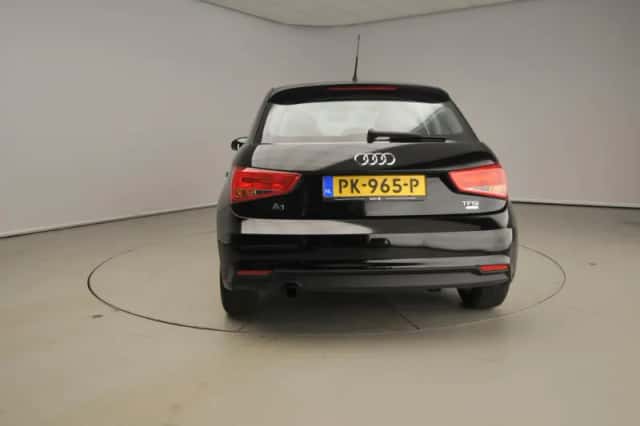 Audi A1 (2017) thumbnail 4