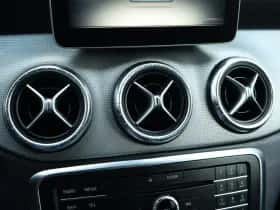Mercedes-Benz CLA-Klasse (2017) thumbnail 19