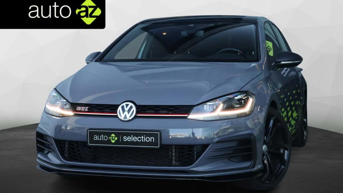 Volkswagen Golf (2020) — foto 1