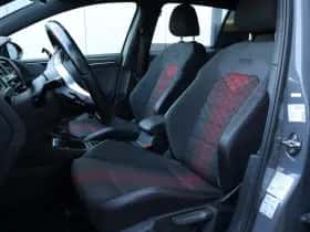 Volkswagen Golf (2020) thumbnail 11