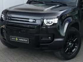 Land Rover Defender (2022) thumbnail 3