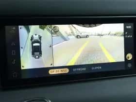 Land Rover Defender (2022) thumbnail 27