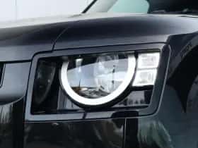 Land Rover Defender (2022) thumbnail 4