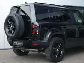 Land Rover Defender (2022) thumbnail 43
