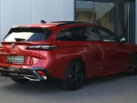 Peugeot 308 (2022) thumbnail 2
