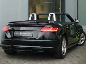 Audi TT (2018) thumbnail 2