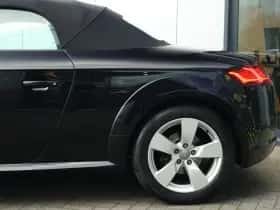 Audi TT (2018) thumbnail 5