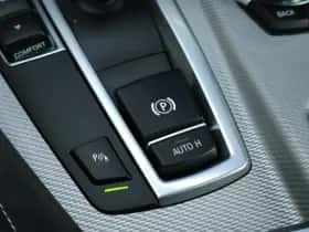 BMW 5-Serie (2014) thumbnail 37