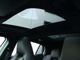 Mercedes-Benz GLA (2018) thumbnail 13