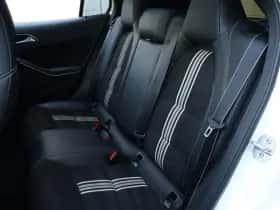 Mercedes-Benz GLA (2018) thumbnail 14