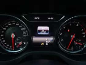 Mercedes-Benz GLA (2018) thumbnail 17