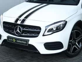 Mercedes-Benz GLA (2018) thumbnail 3