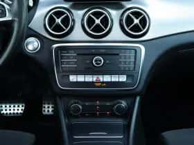 Mercedes-Benz GLA (2018) thumbnail 34