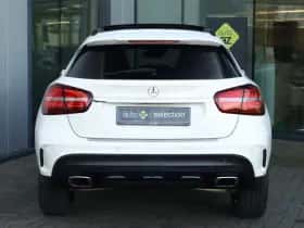 Mercedes-Benz GLA (2018) thumbnail 9