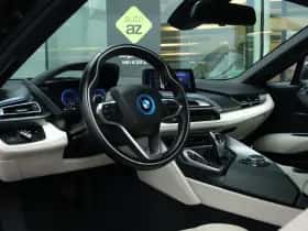 BMW I8 (2015) thumbnail 17