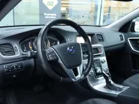 Volvo V60 (2018) thumbnail 21
