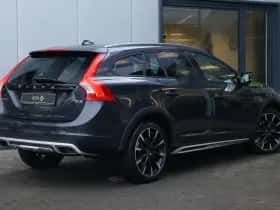 Volvo V60 (2018) thumbnail 7