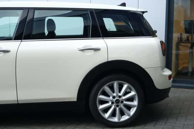 MINI Clubman (2022) thumbnail 5
