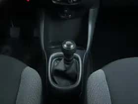Toyota Aygo (2017) thumbnail 28