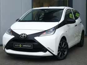 Toyota Aygo (2017) thumbnail 31